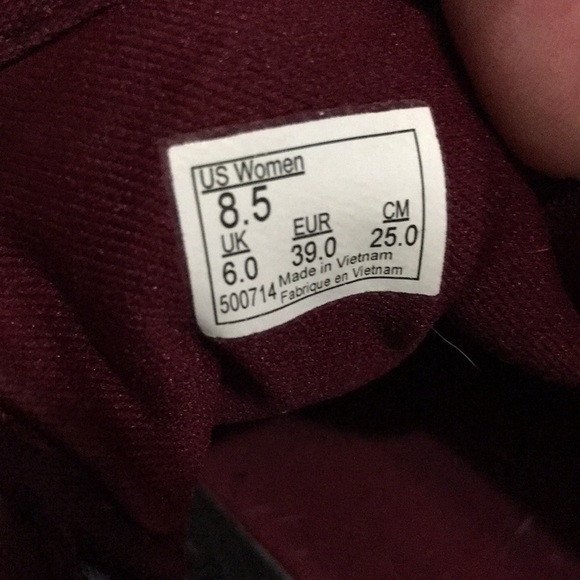 Vans - Picture 3 of 4